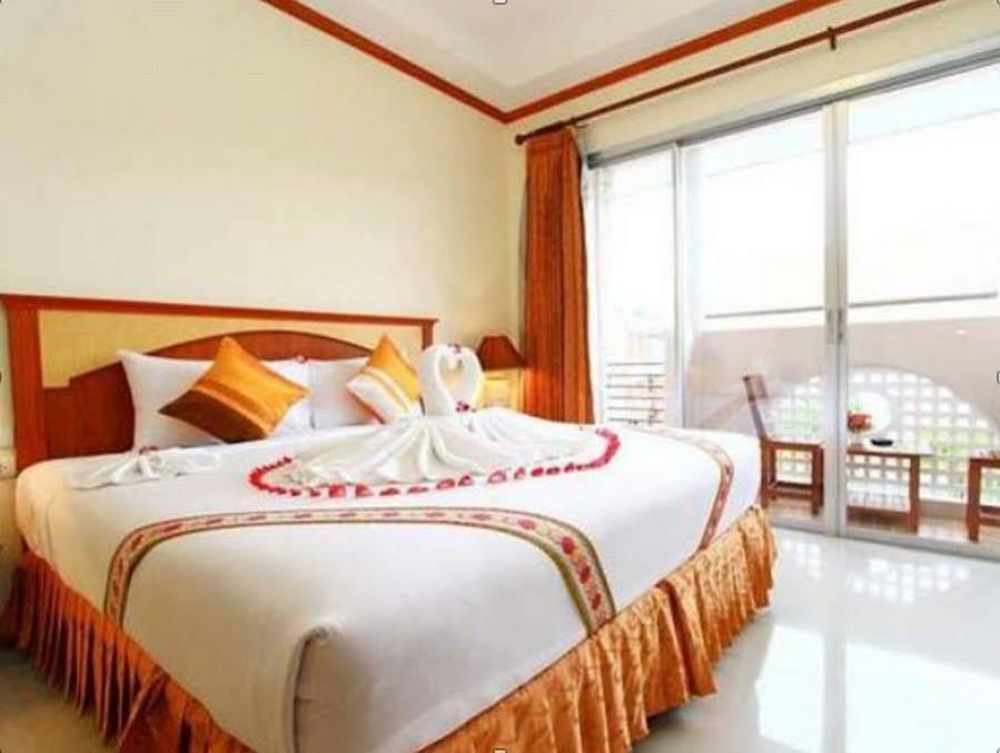 เดอะ ออร์คิด เฮาส์ Hotel หาดกะตะ ภายนอก รูปภาพ