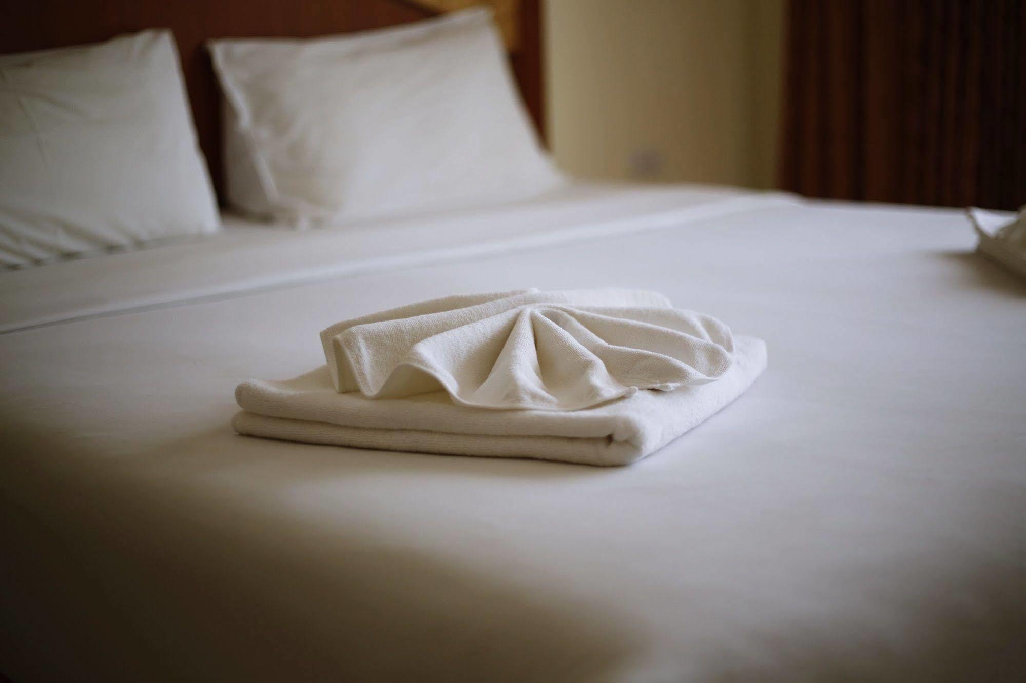 เดอะ ออร์คิด เฮาส์ Hotel หาดกะตะ ภายนอก รูปภาพ