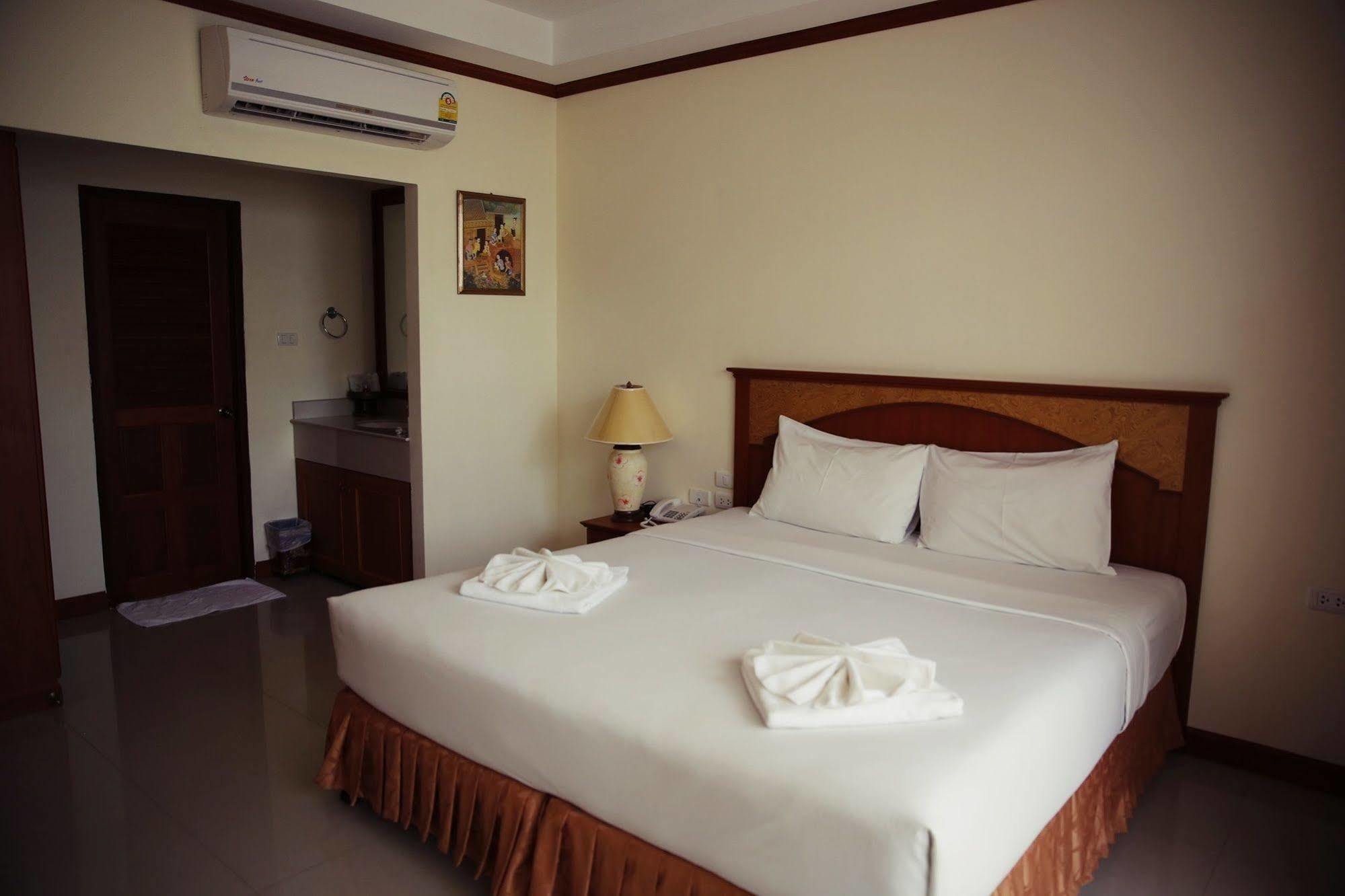เดอะ ออร์คิด เฮาส์ Hotel หาดกะตะ ภายนอก รูปภาพ